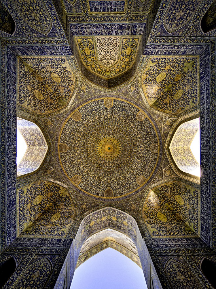 فنون وابداعات في المباني الايرانية