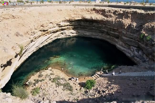 فجوات تحت الأرض مثيرة للإعجاب