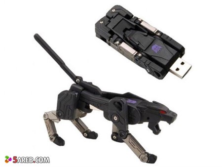 فلاشات USB بأشكال عجيبة