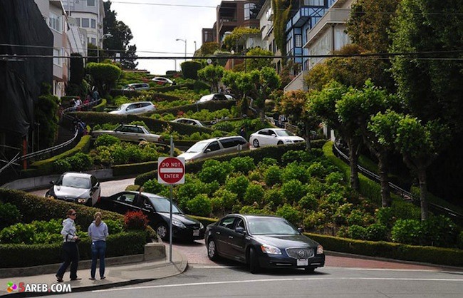 حي سكني غريب في سان فرانسيسكو
