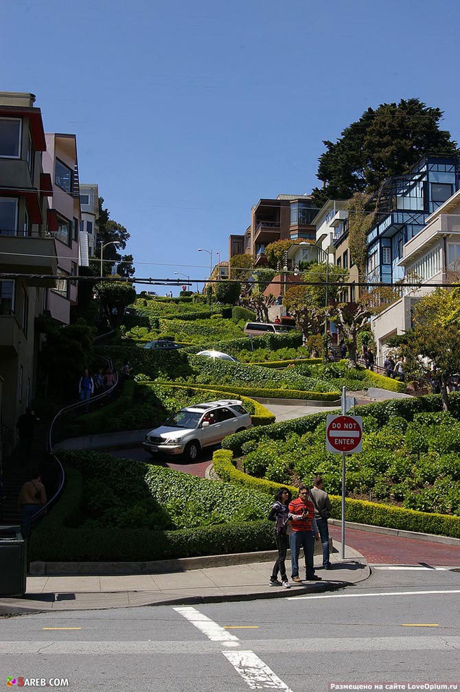 حي سكني غريب في سان فرانسيسكو
