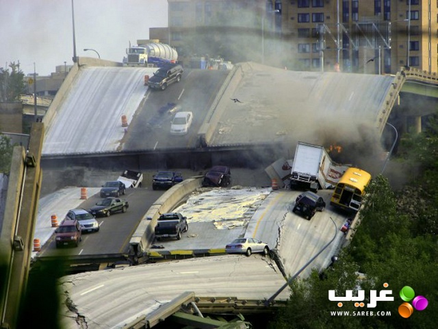 حادث سير مؤلم  بسبب انهيار جسر كبير