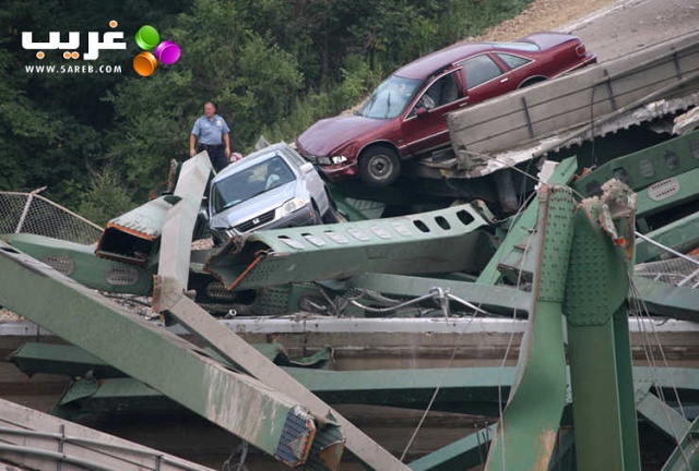 حادث سير مؤلم  بسبب انهيار جسر كبير