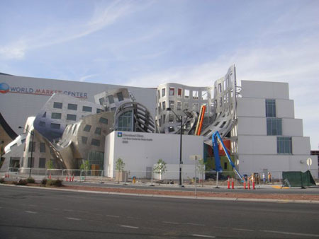 مبنى مجنون في لاس فيغاس يحير العقل
